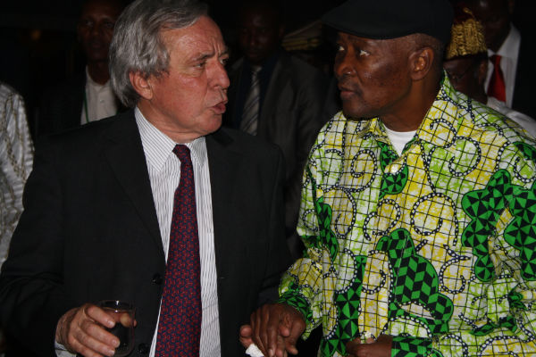 John B. Hardman, représentant personnel de l'ancien Président américain Jimmy Carter et Amadou Toumani Touré, Président du Mali de 2002 à 2012, 04 novembre 2011 © Léonore Branche